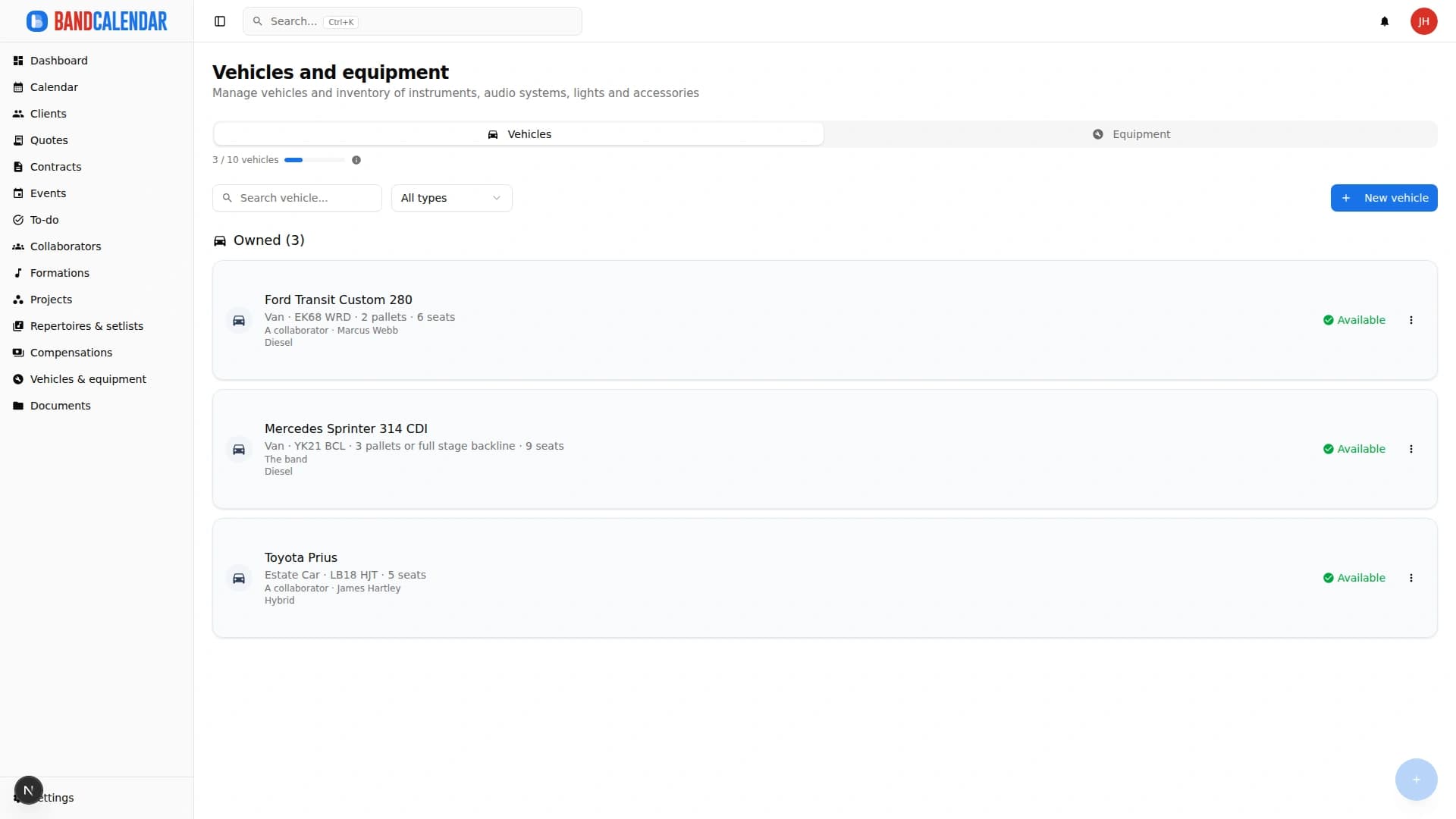 BandCalendar vehicle list with plate, type, status and availability per event